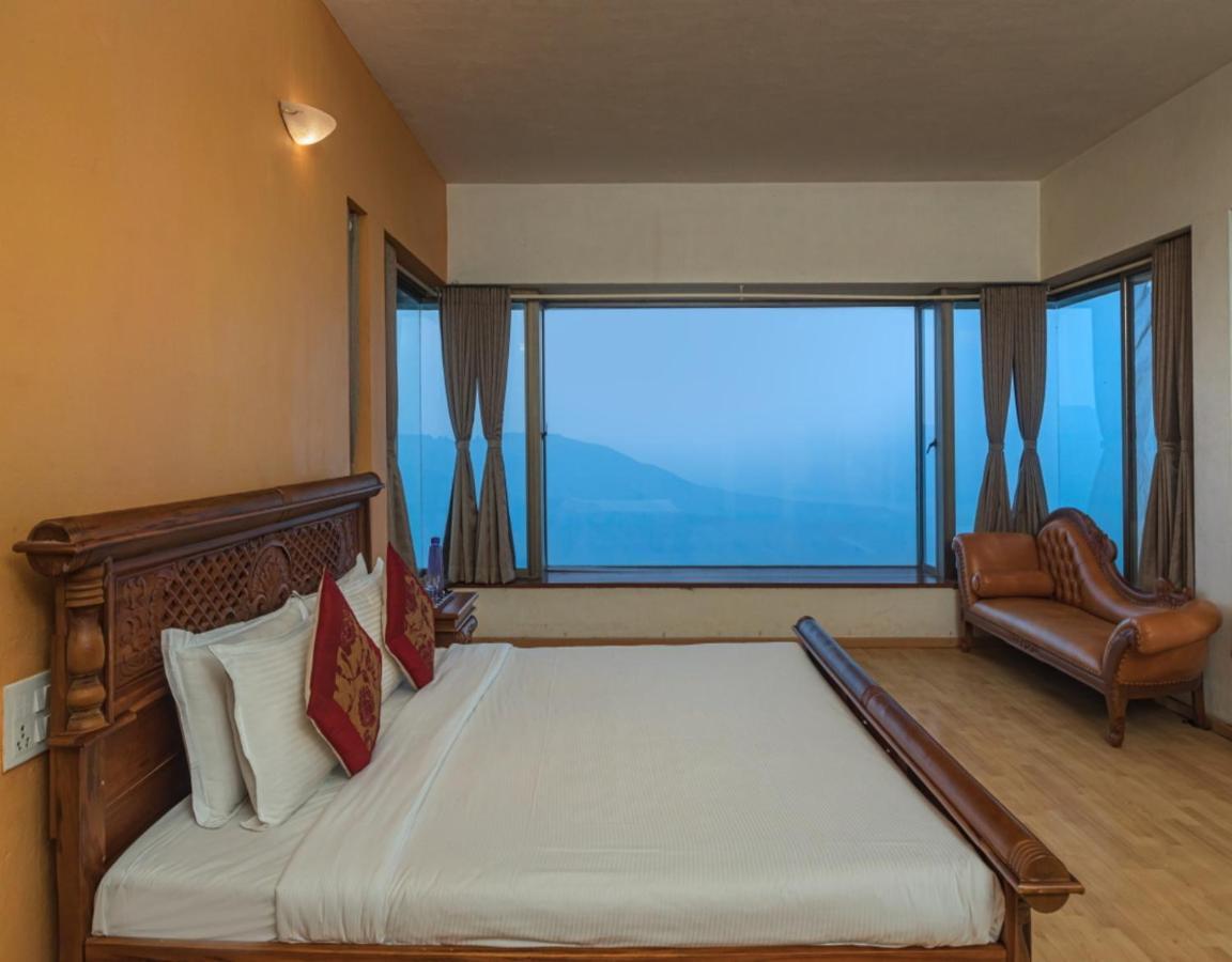 Saffronstays Aurelia, Panchgani - Balinese Villa With Breathtaking Valley Views Luaran gambar