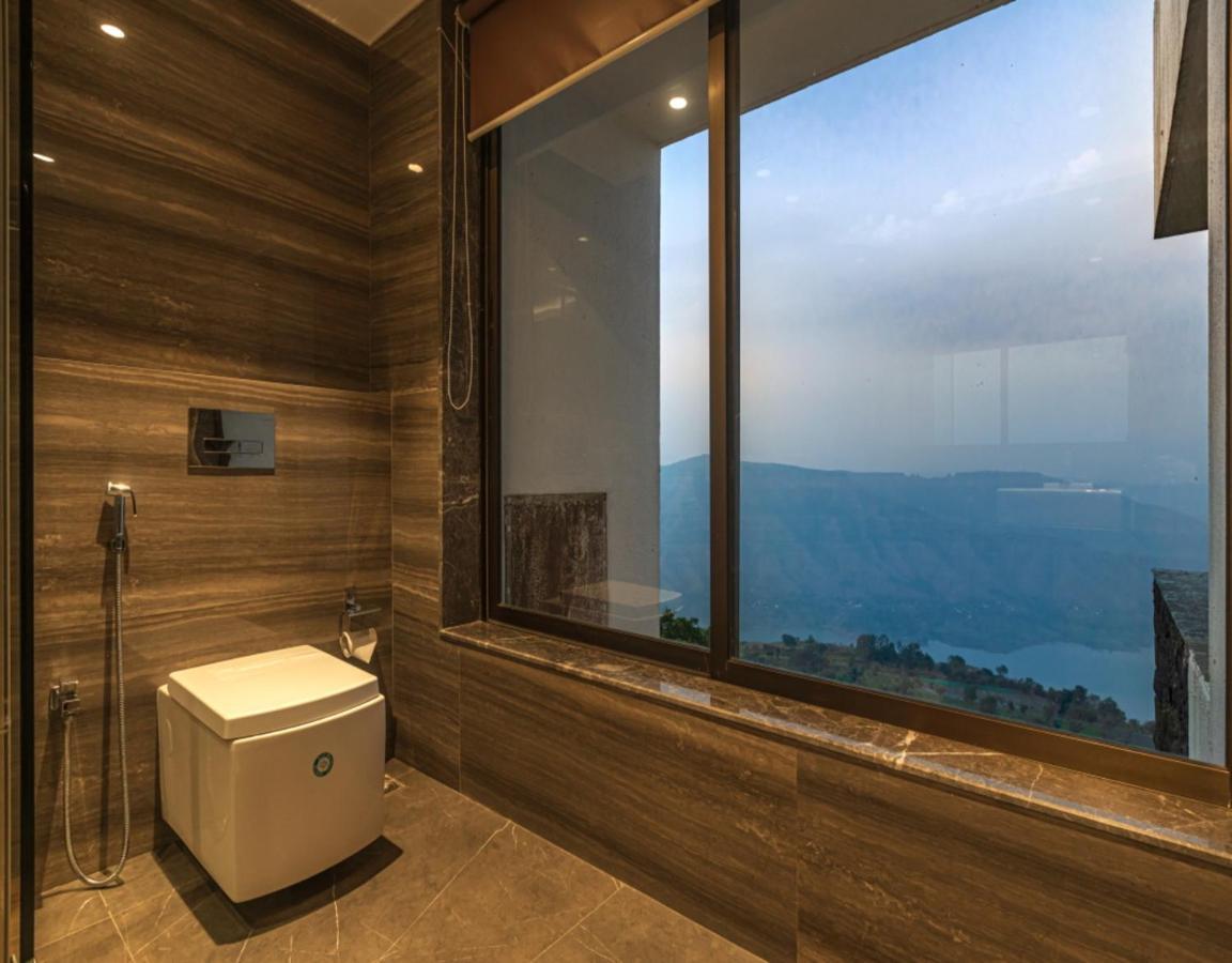 Saffronstays Aurelia, Panchgani - Balinese Villa With Breathtaking Valley Views Luaran gambar